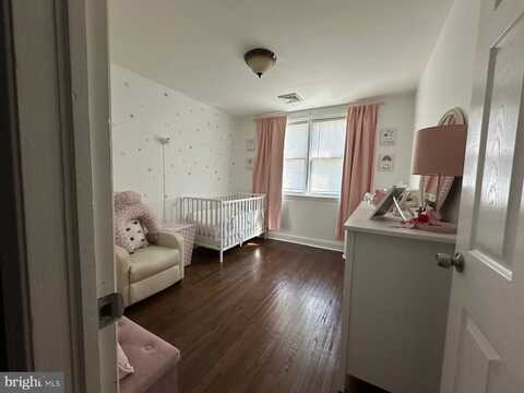 526 LARKSPUR STREET, PHILADELPHIA, PA 19116