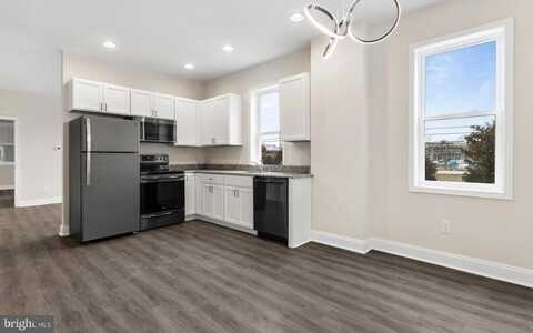 300 E FRONT STREET, MEDIA, PA 19063