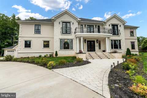 1065 NORTHFALLS COURT, GREAT FALLS, VA 22066