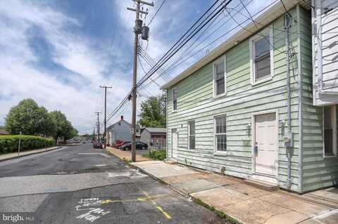 21 E ALLEN STREET, MECHANICSBURG, PA 17055