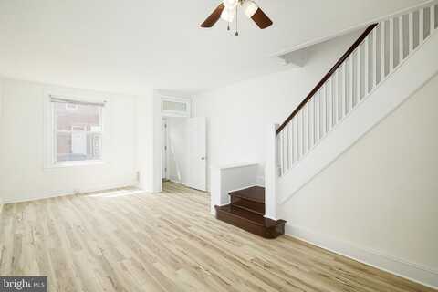 635 W RUSSELL STREET, PHILADELPHIA, PA 19140