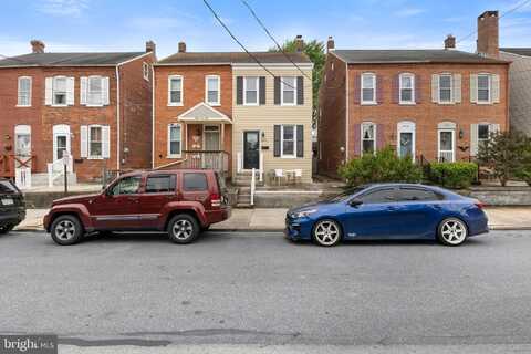 846 BLUNSTON STREET, COLUMBIA, PA 17512