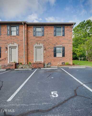 1101 East 8th Avenue, Johnson City, TN 37601