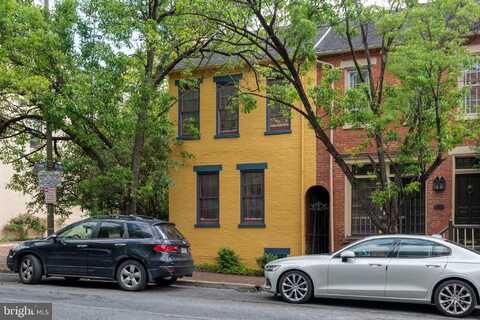 108 E VINE STREET, LANCASTER, PA 17602