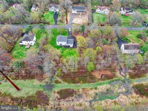959 CRICKET LANE, LONG POND, PA 18334