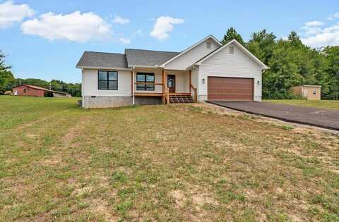 121 Willow Lake Dr, Jamestown, TN 38556