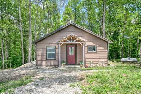 3269 Moodyville Road, Byrdstown, TN 38549