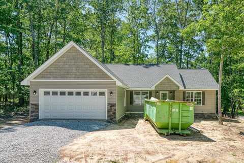 112 Dover Lane, CROSSVILLE, TN 38558