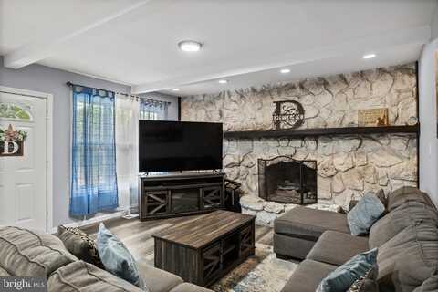 100 HADDON AVENUE, GIBBSBORO, NJ 08026