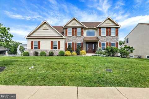 33 GOLDENEYE DRIVE, READING, PA 19608