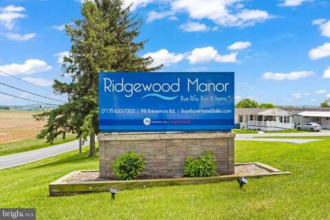 25 RIDGEWOOD MANOR, MANHEIM, PA 17545