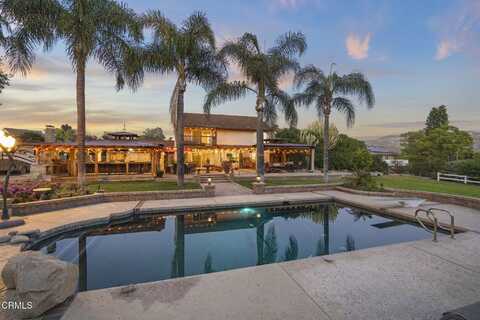 2061 Via Montecito, Camarillo, CA 93012