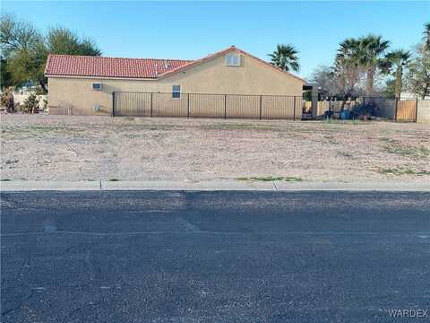7730 S Valley Parkway Court, Mohave Valley, AZ 86440