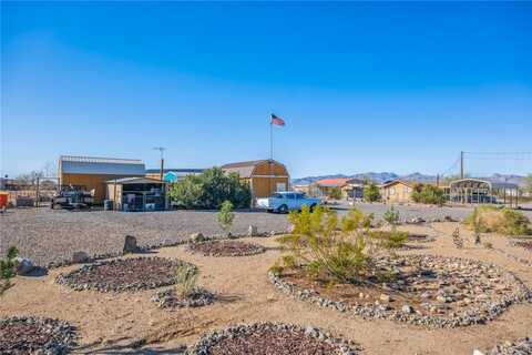 4212 W Shipp Drive, Golden Valley, AZ 86413
