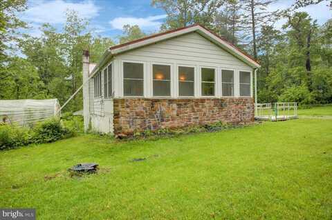 38 MOUNTAIN ROAD, ORRTANNA, PA 17353