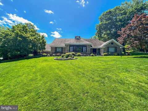 800 GRANTLEY COURT, YORK, PA 17403