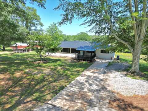 3000 COUNTY HIGHWAY 93, Haleyville, AL 35565