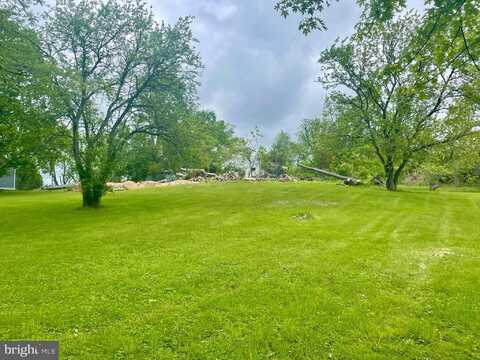 Lot on ROBIN ROAD, BELLEFONTE, PA 16823