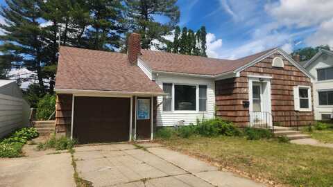 515 Commercial Street, Strawberry Point, IA 52076