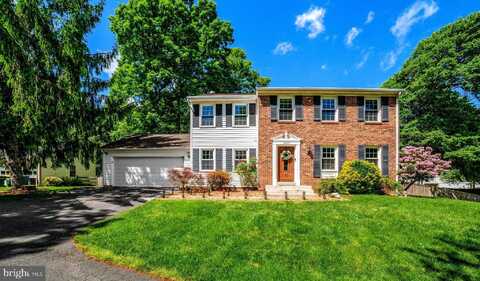 9220 BURNETTA DRIVE, ANNANDALE, VA 22003