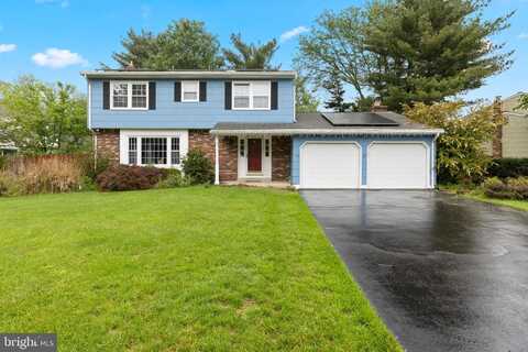 27 COLLEEN CIRCLE, EWING, NJ 08638