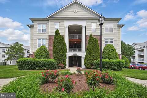 42496 MAYFLOWER TERRACE, BRAMBLETON, VA 20148
