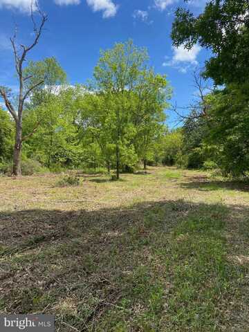 6680 POINT PLEASANT PIKE, DOYLESTOWN, PA 18902