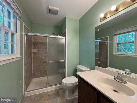 8210 RIVERSIDE ROAD, ALEXANDRIA, VA 22308