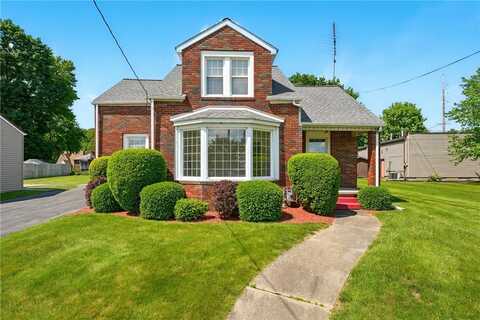 300 W Elizabeth St, Neshannock Twp, PA 16105