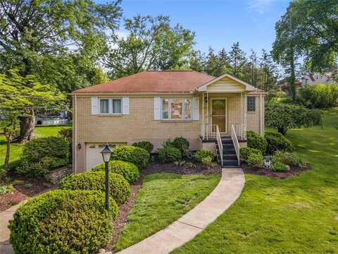 527 Glenrock Dr, Bethel Park, PA 15102