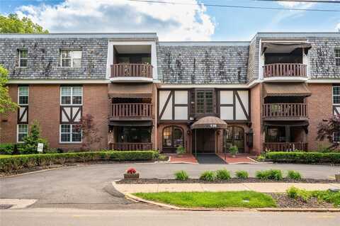 136 Centennial, Sewickley, PA 15143