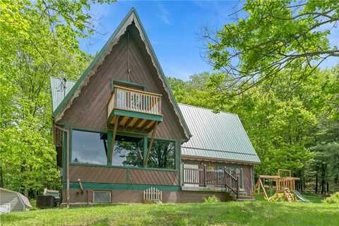 144 Church Rd, Rural Valley, PA 16249