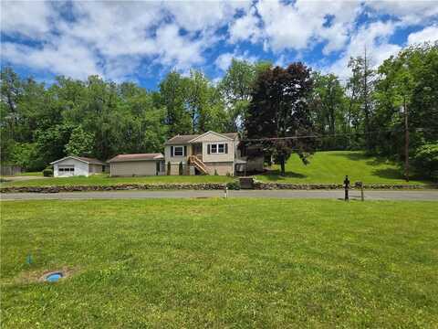 2310 Hunter Rd, Hempfield Twp - WML, PA 15601