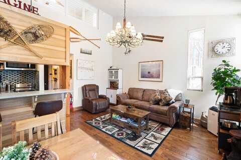 1300 Regency Way, Tahoe Vista, CA 96148