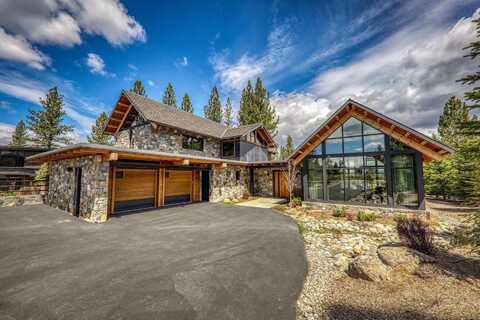 11454 Henness Road, Truckee, CA 96161