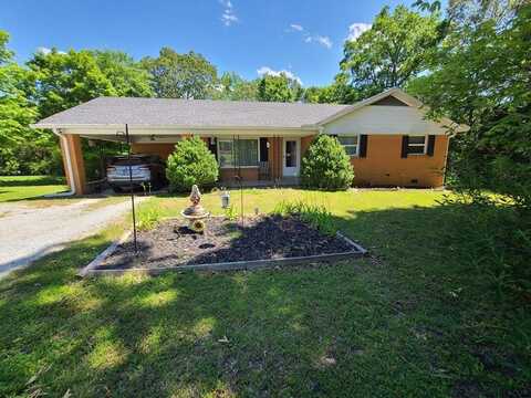315 Lick Creek Road, BIG SANDY, TN 38221