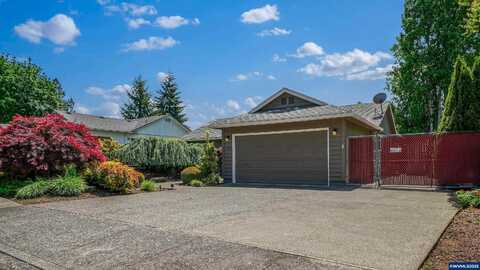172 Carnelia St SE, Salem, OR 97306