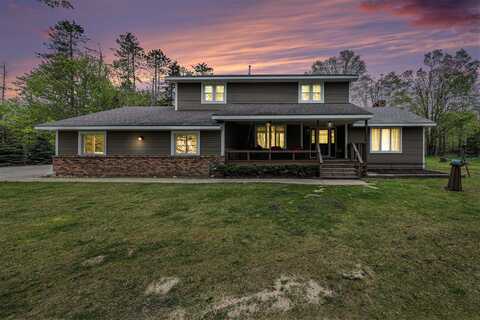 662 Crestwood Drive, Gaylord, MI 49735