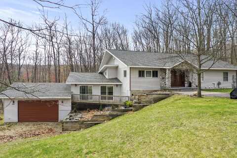 207 Cindy Avenue, Roscommon, MI 48653