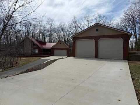 100 Innsbruck Avenue, Roscommon, MI 48653