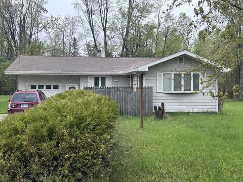 148 Sitting Bull Road, Alpena, MI 49707