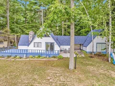 4323 E Vail Lane, Gaylord, MI 49735