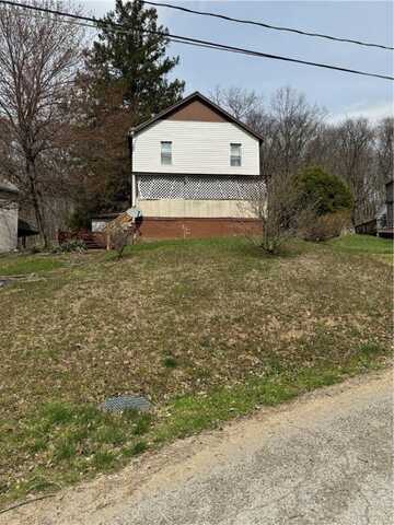 29 Old Mine Rd, Centertown, PA 15748