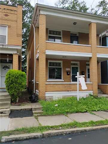 2759 Glen Mawr Street, Sheridan, PA 15204
