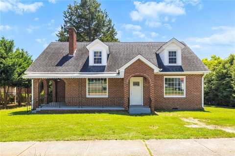 202 E Green Street, Iva, SC 29655