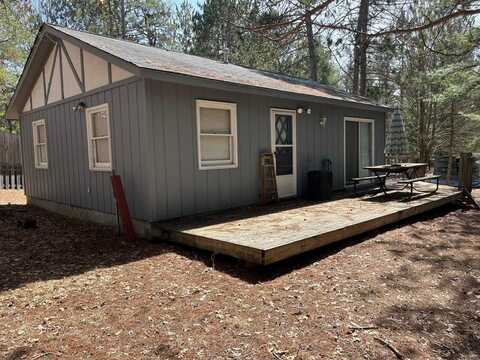 9731 W Carter Road, Saint Helen, MI 48656