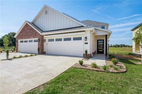 2813 SW Hampshire AVE, Bentonville, AR 72713