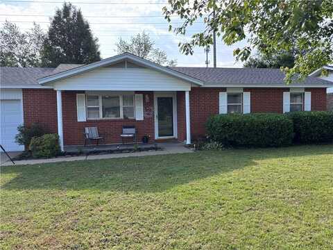 1003 White RD, Springdale, AR 72762