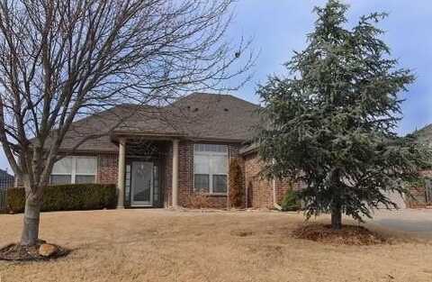 602 Arch ST, Bentonville, AR 72712