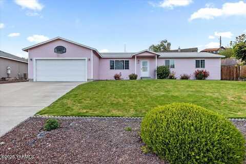 308 Merrick Ave Ave, Sunnyside, WA 98944